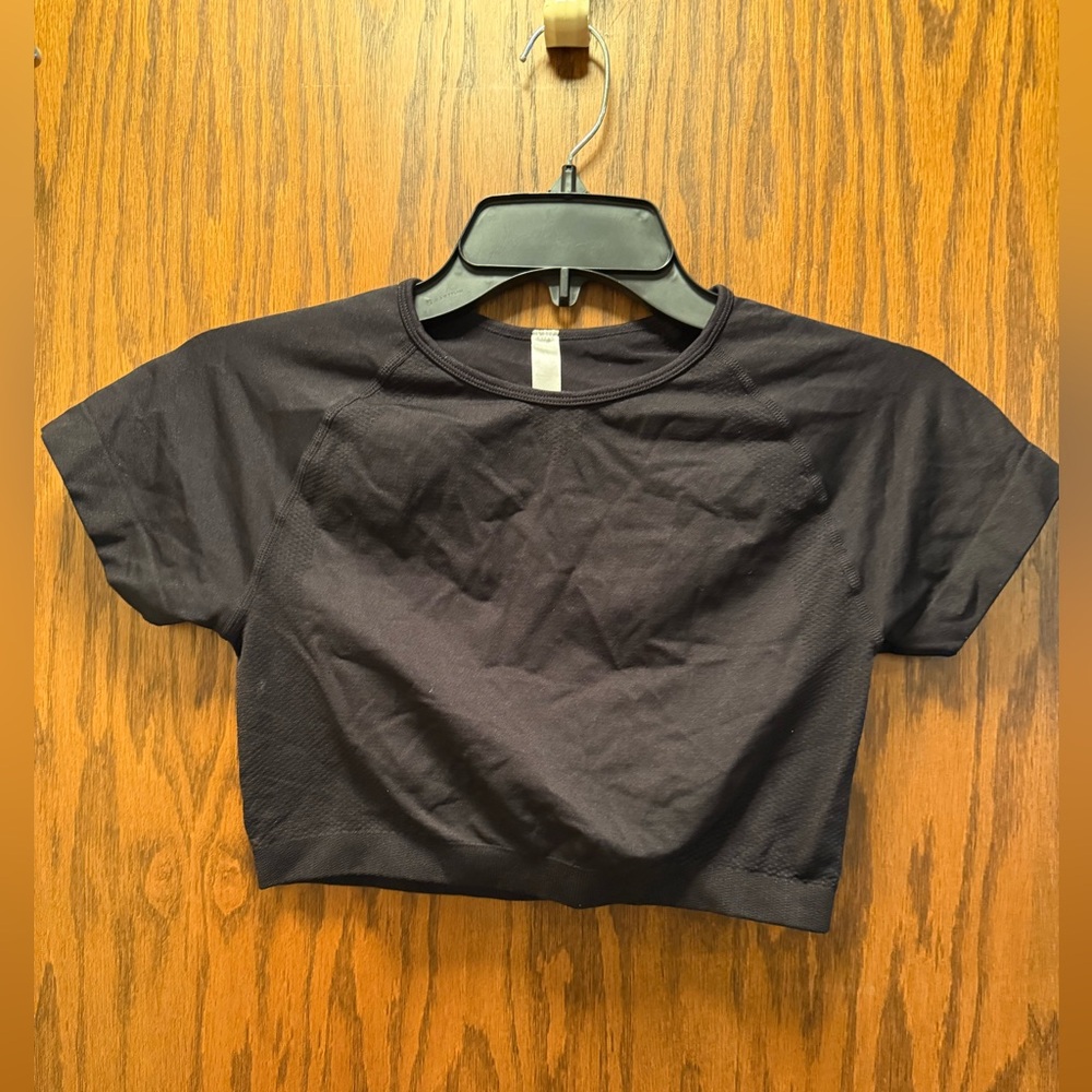 Black Cropped Stretchy Women's T-Shirt
